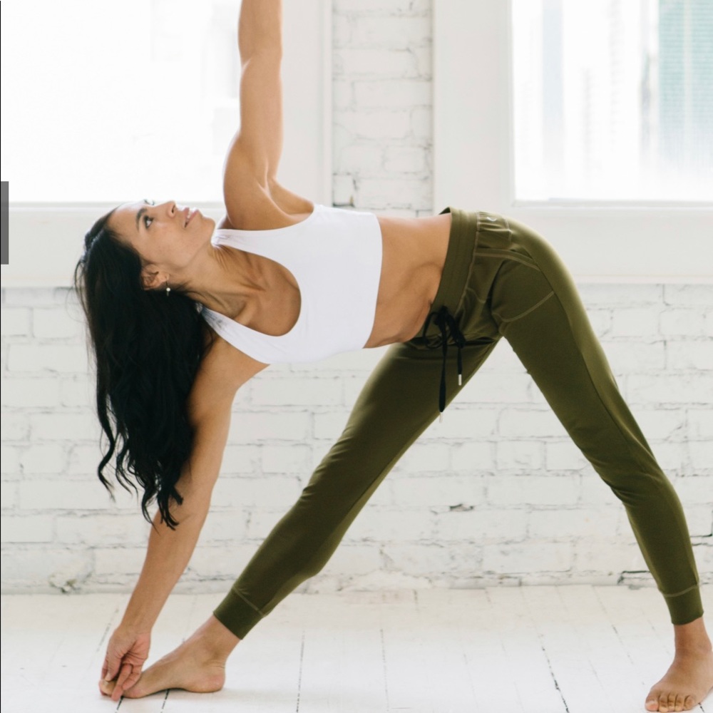 Zyia olive unwind jogger - Picture 2 of 5